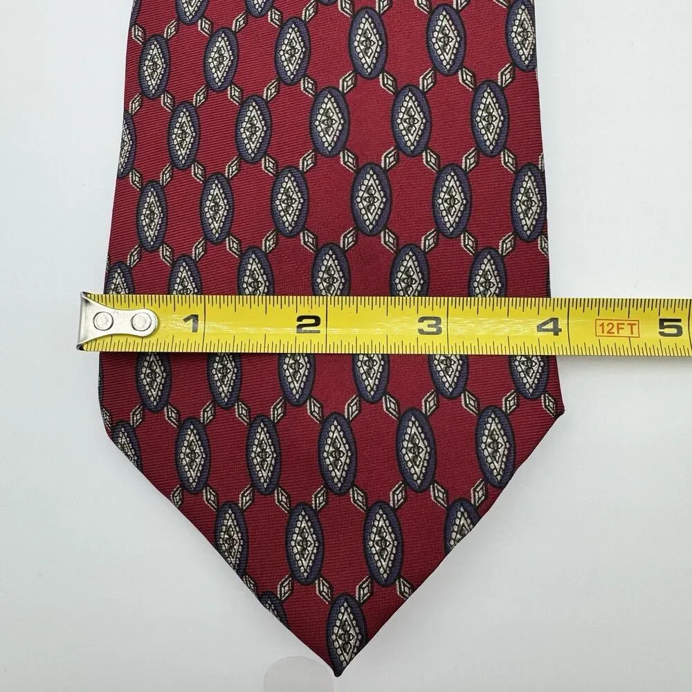 Vintage Johnny Carson Red Italian Silk Paisley Tie Burgundy Classic Prep 80s 90s